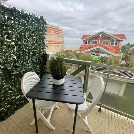 T2 Avec Terrasse Proche Centre Et D'arcachon - Fr-1-474-230