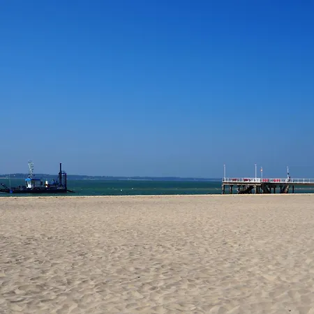 T2 Avec Terrasse Proche Centre Et D'arcachon - Fr-1-474-230 *